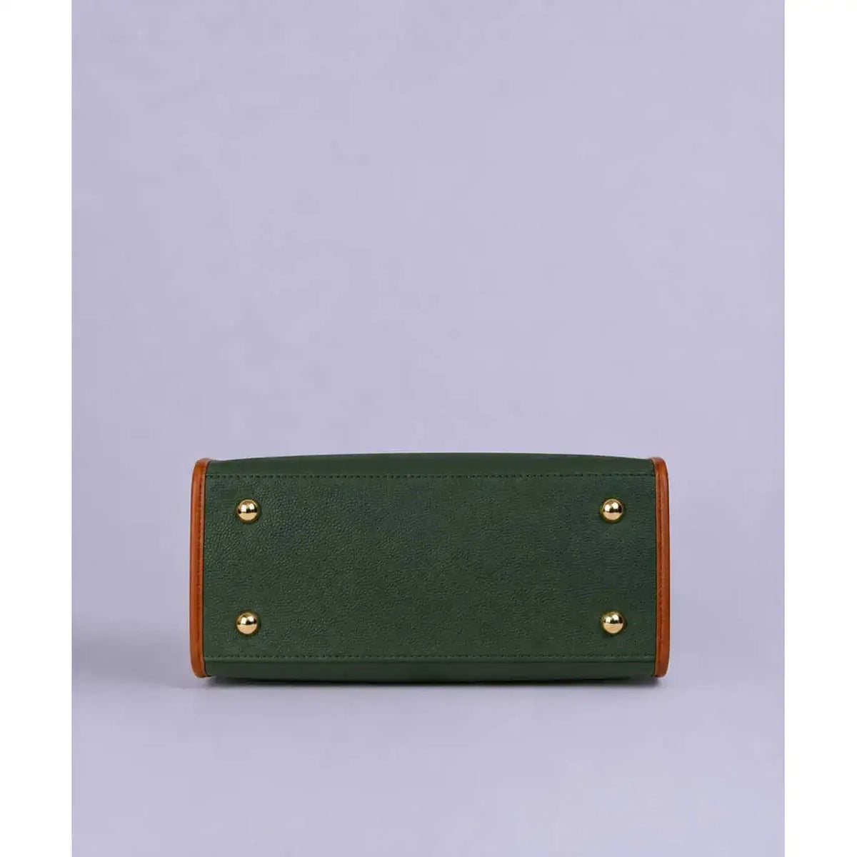 Bottom base and stitching detail of ladies handbags pakistan