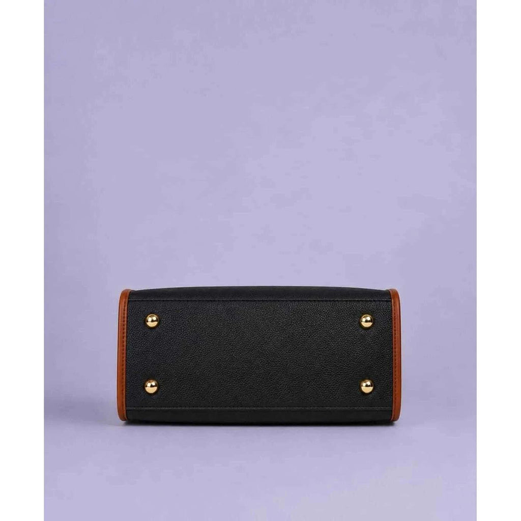 Bottom base finish of black casual bags