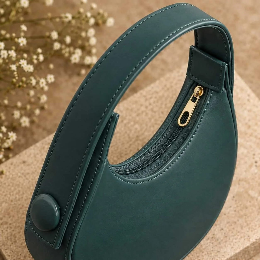 Elara Hobo- Green