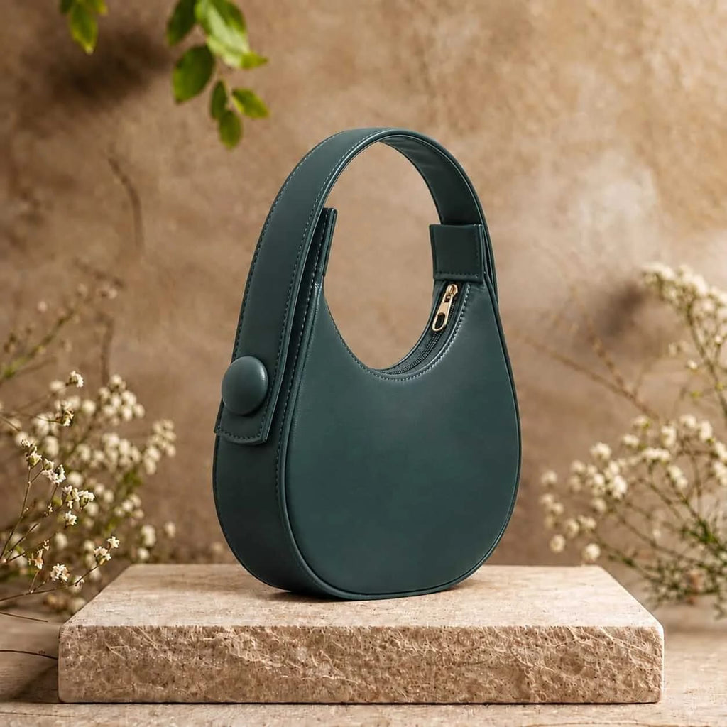 Elara Hobo- Green